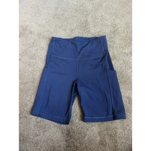Women's Athleta Ultimate Stash Pocket 7" Athletic Shorts S Navy - Picture 2 of 10